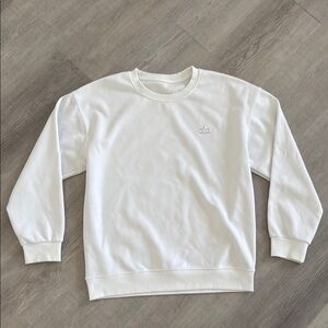 ALO Yoga Accolade White Crewneck Sweater